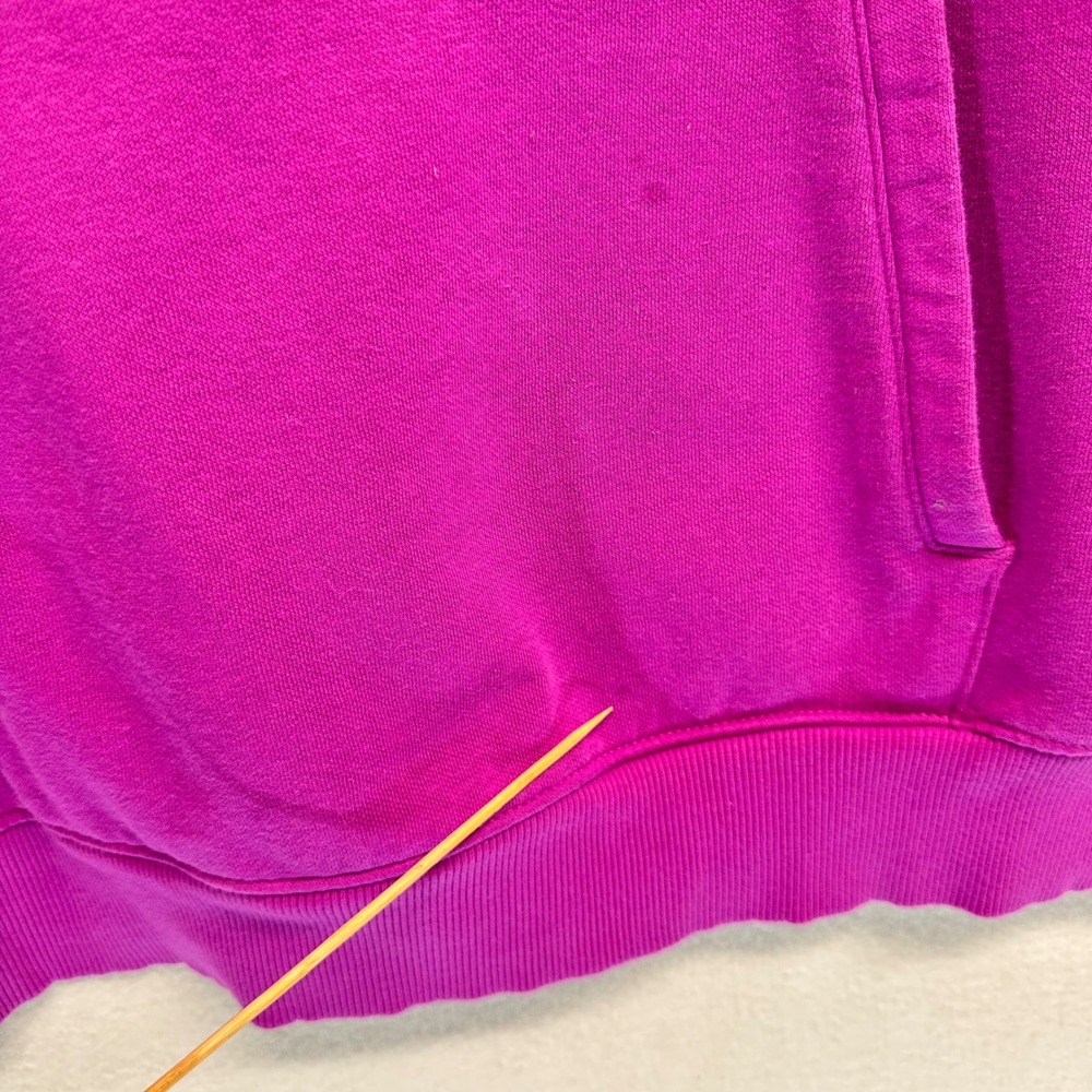 The North Face Hoodie Womens XXL Purple Walls Are Meant For Climbing Graphic - Picture 13 of 13